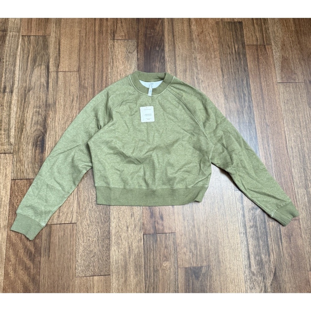 Fabletics Womens Green Cropped Raglan Crewneck Sweatshirt Active Work Out Medium